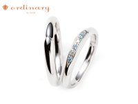 ライラック結婚指輪アイスブルーダイヤ