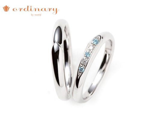 ライラック結婚指輪アイスブルーダイヤ